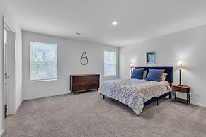 Quiet Retreat Perfect for Families 5 Bedroom Home