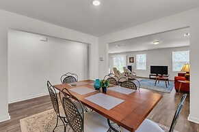 Quiet Retreat Perfect for Families 5 Bedroom Home