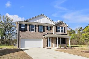 Quiet Retreat Perfect for Families 5 Bedroom Home