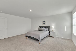 5br Pet Friendly Retreat With Garage Parking 5 Bedroom Home