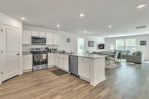 5br Pet Friendly Retreat With Garage Parking 5 Bedroom Home