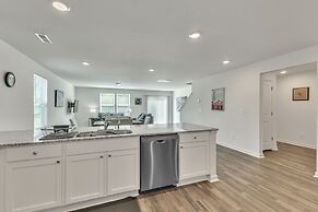 5br Pet Friendly Retreat With Garage Parking 5 Bedroom Home