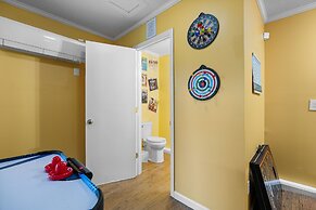 Cosby Mountain Lodge 4 Bedroom Home