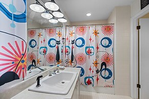 Cosby Mountain Lodge 4 Bedroom Home