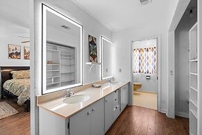 Cosby Mountain Lodge 4 Bedroom Home