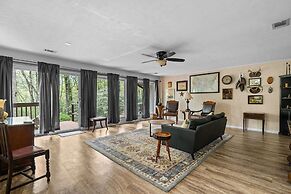 Cosby Mountain Lodge 4 Bedroom Home