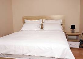 GSM Crown Inn Hotel