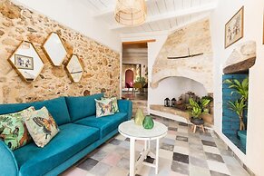 Roof Garden-Panoramic View and Jacuzzi