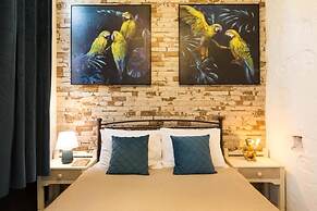 Roof Garden-Panoramic View and Jacuzzi