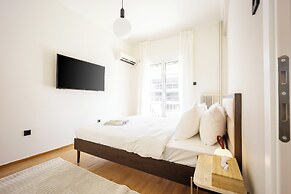 Your Home in Koukaki Near the Acropolis