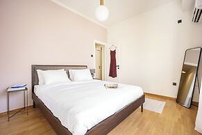 Your Home in Koukaki Near the Acropolis