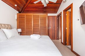 Bz78 Centro Cobertura com 2 suítes e SPA