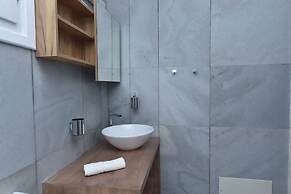 Cycladic home in Kampos by GHH