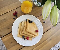 Exclusive Suite - Ocean Views & Beach