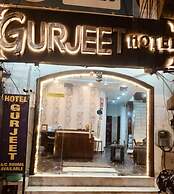 Gurjeet Hotel By Naavagat
