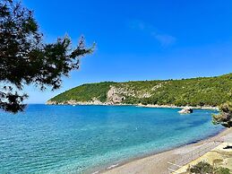 Guest House West Gate