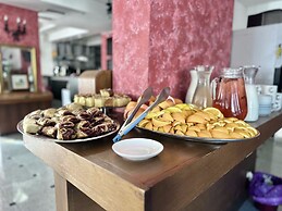 Guest House West Gate