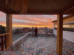 Harmony surf lodge