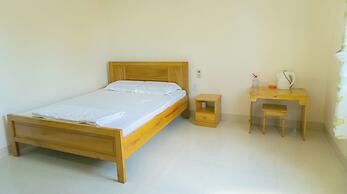 An Binh Hotel Phu Quy Island