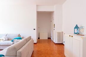 Chic flat with balcony