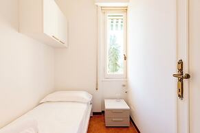 Chic flat with balcony