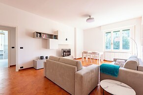 Chic flat with balcony