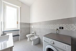 Chic flat with balcony