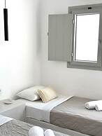 Giasemi Fira Studios