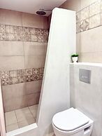 Giasemi Fira Studios