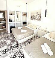 Giasemi Fira Studios