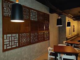 The Bull Boutique Hotel