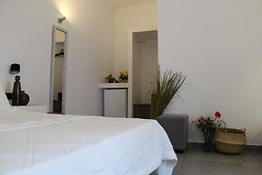 Aegean Studios Perissa