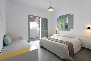 Aegean Studios Perissa