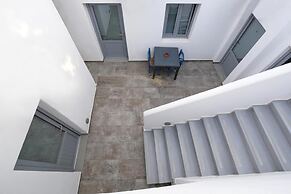 Aegean Studios Perissa