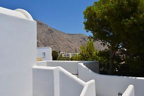 Aegean Studios Perissa