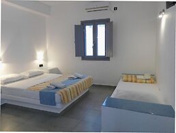 Aegean Studios Perissa