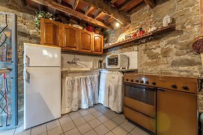 Casa Di Elda Holiday Home With Pool