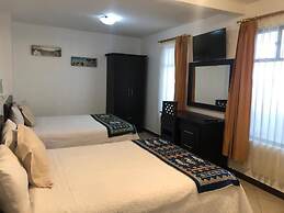 Hotel Makroz Colonial