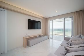 Cf04 Praia do Forte Cobertura frente mar