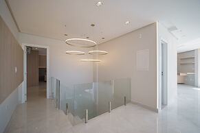 Cf04 Praia do Forte Cobertura frente mar