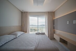 Cf04 Praia do Forte Cobertura frente mar