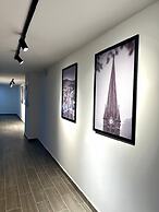 81 Living