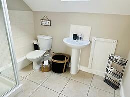 Beighton Hubs - Stay Angels