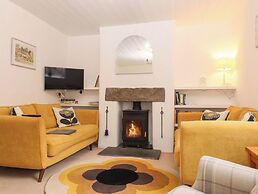 2 New Mill Cottages