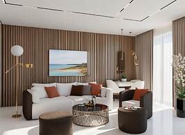 Luxury Oceanfront Villa in Arona