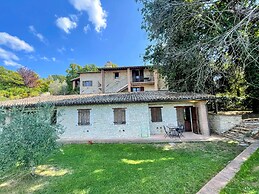 Apt 6 - Magical Grounds With Pool Jacuzzi Sleeps 4