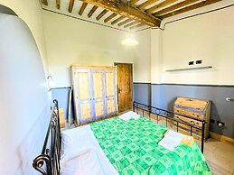 Apt 6 - Magical Grounds With Pool Jacuzzi Sleeps 4