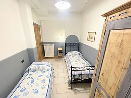 Apt 6 - Magical Grounds With Pool Jacuzzi Sleeps 4