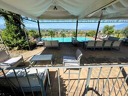 Apt 6 - Magical Grounds With Pool Jacuzzi Sleeps 4