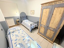 Apt 6 - Magical Grounds With Pool Jacuzzi Sleeps 4